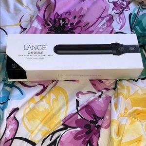 L’ANGE ONDULÉ 32mm Tourmaline CurlingWand in Black